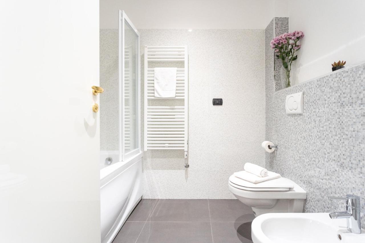 White Flat In Como City Center By Rent All Como Buitenkant foto