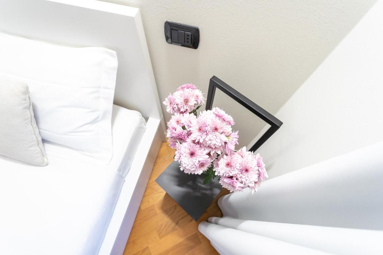White Flat In Como City Center By Rent All Como Buitenkant foto